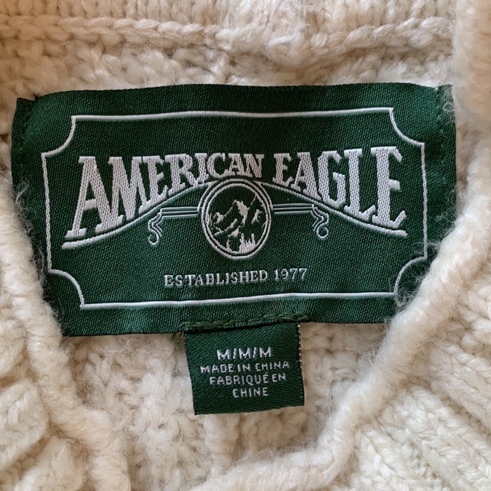 American Eagle sz M cream colored chunky knit sweater - Picture 4 of 6